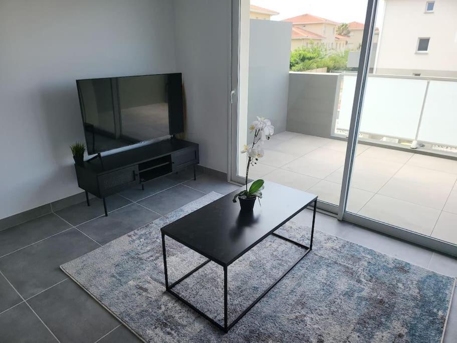 New Villa 5Mn From The Beach-Pyrenees View Sainte-Marie-la-Mer Eksteriør billede